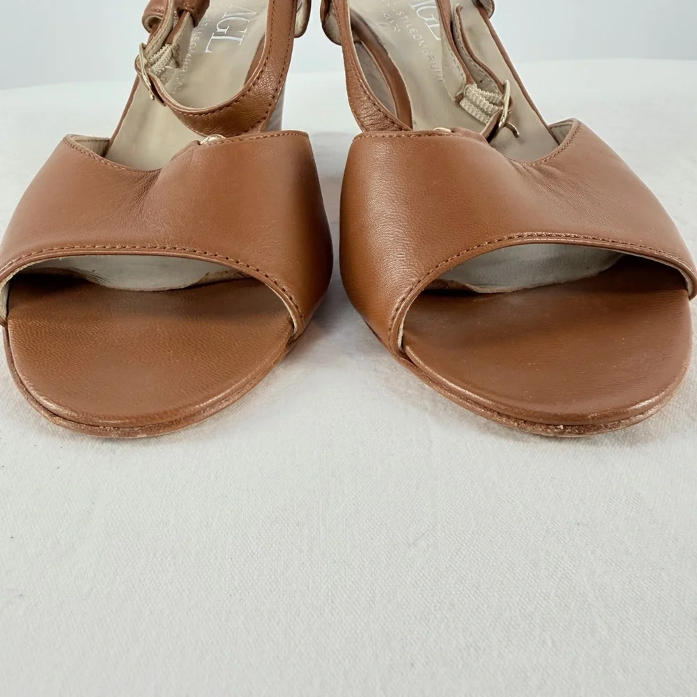 AGL Attilio‎ Giusti Leombruni Leather Strappy Wedge Sandal in Brown Size 8.5